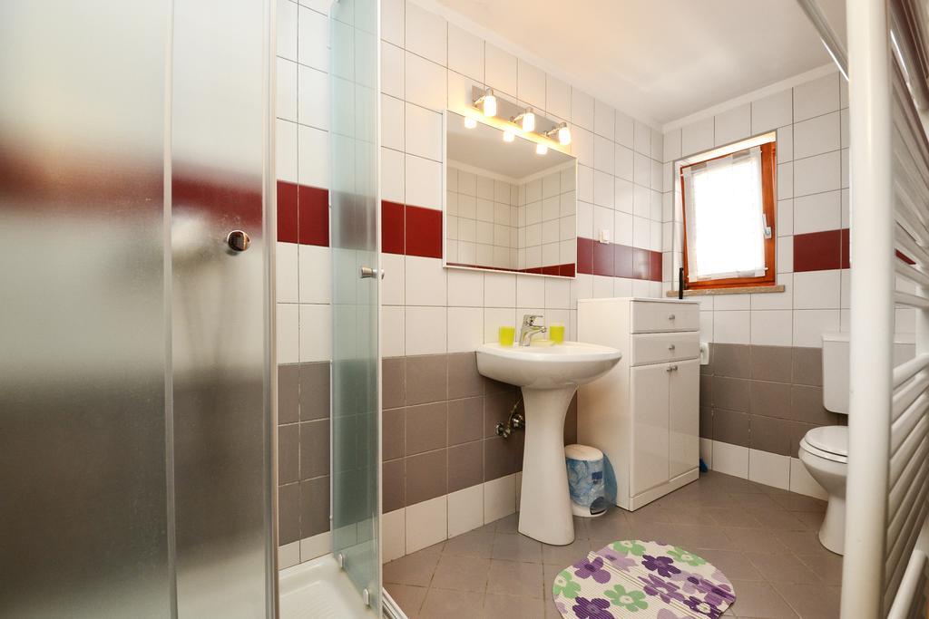 Apartments Mira Veleniki Dış mekan fotoğraf
