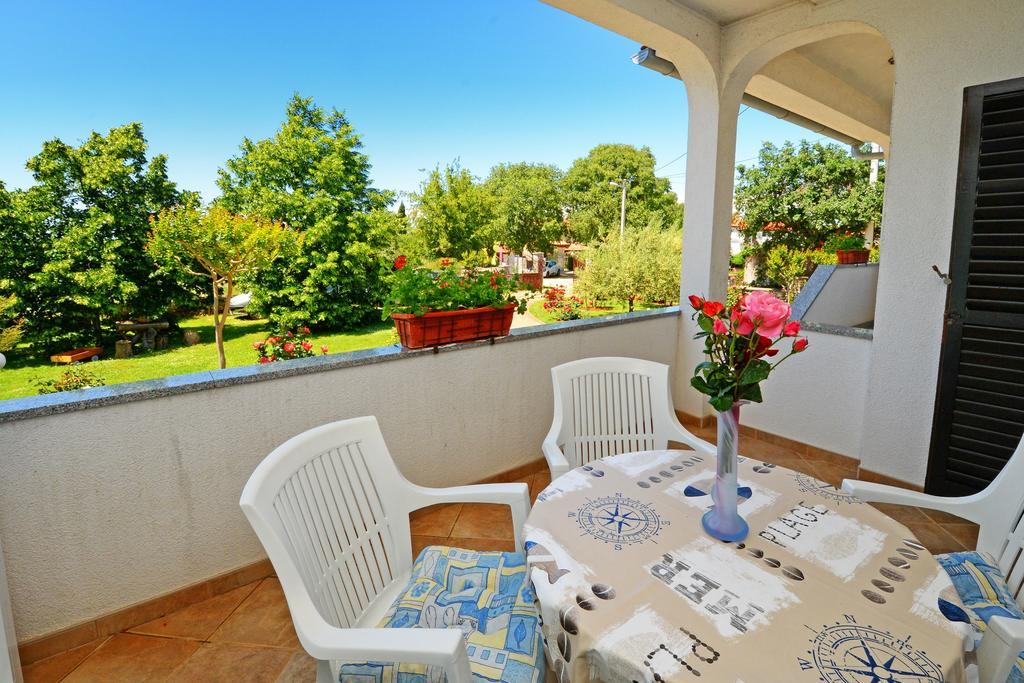 Apartments Mira Veleniki Dış mekan fotoğraf