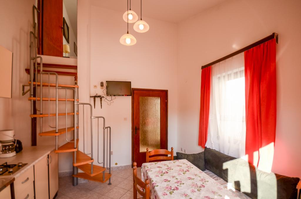 Apartments Mira Veleniki Dış mekan fotoğraf